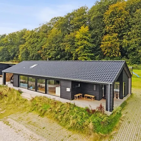 Holiday home Gunborg - 400m From The Sea In Se Jutland By Interhome *