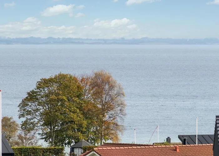 Nyaraló Gunborg - 400m From The Sea By Interhome Sjølund